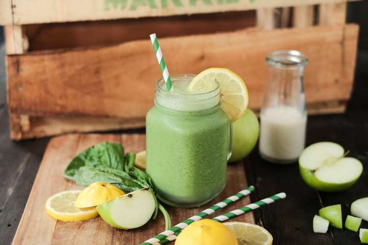 Green Apple Spinach Smoothies