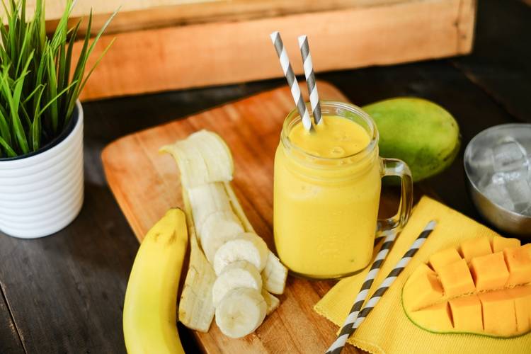 Peach Mango Smoothies
